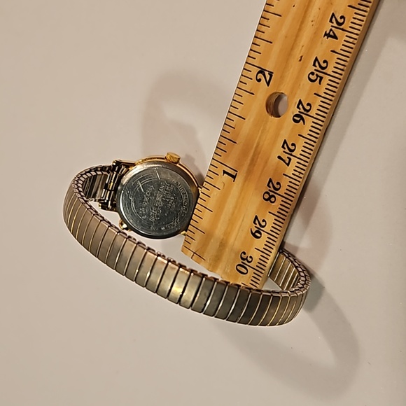 Acqua Indiglo Gold & Silver Tone Quartz Wrist Watch Lighted - Picture 7 of 11